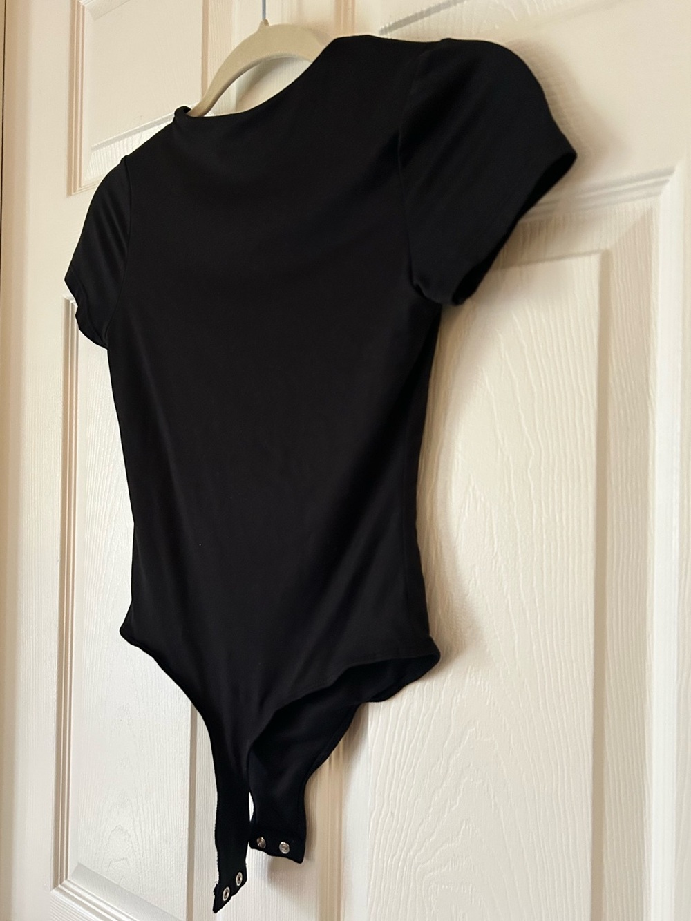 Popular 21 Black Short Sleeve Bodysuit Stretch Fitted Top - Size Small - Picture 5 of 10